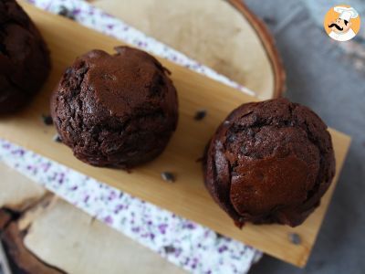 The best chocolate muffins: huge and fluffy - photo 4