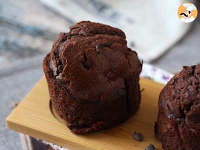 The best chocolate muffins: huge and fluffy - photo 5