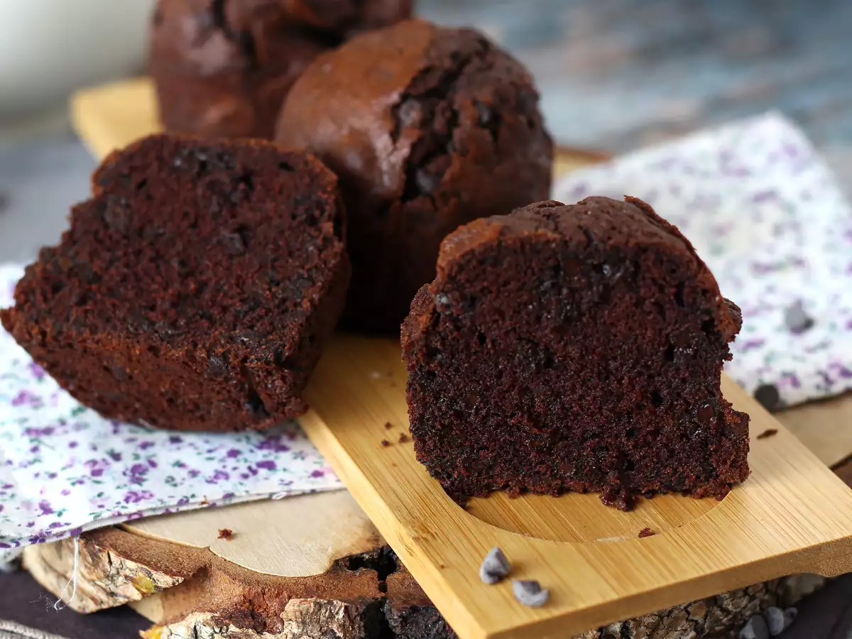 The best chocolate muffins: huge and really moist - photo 6