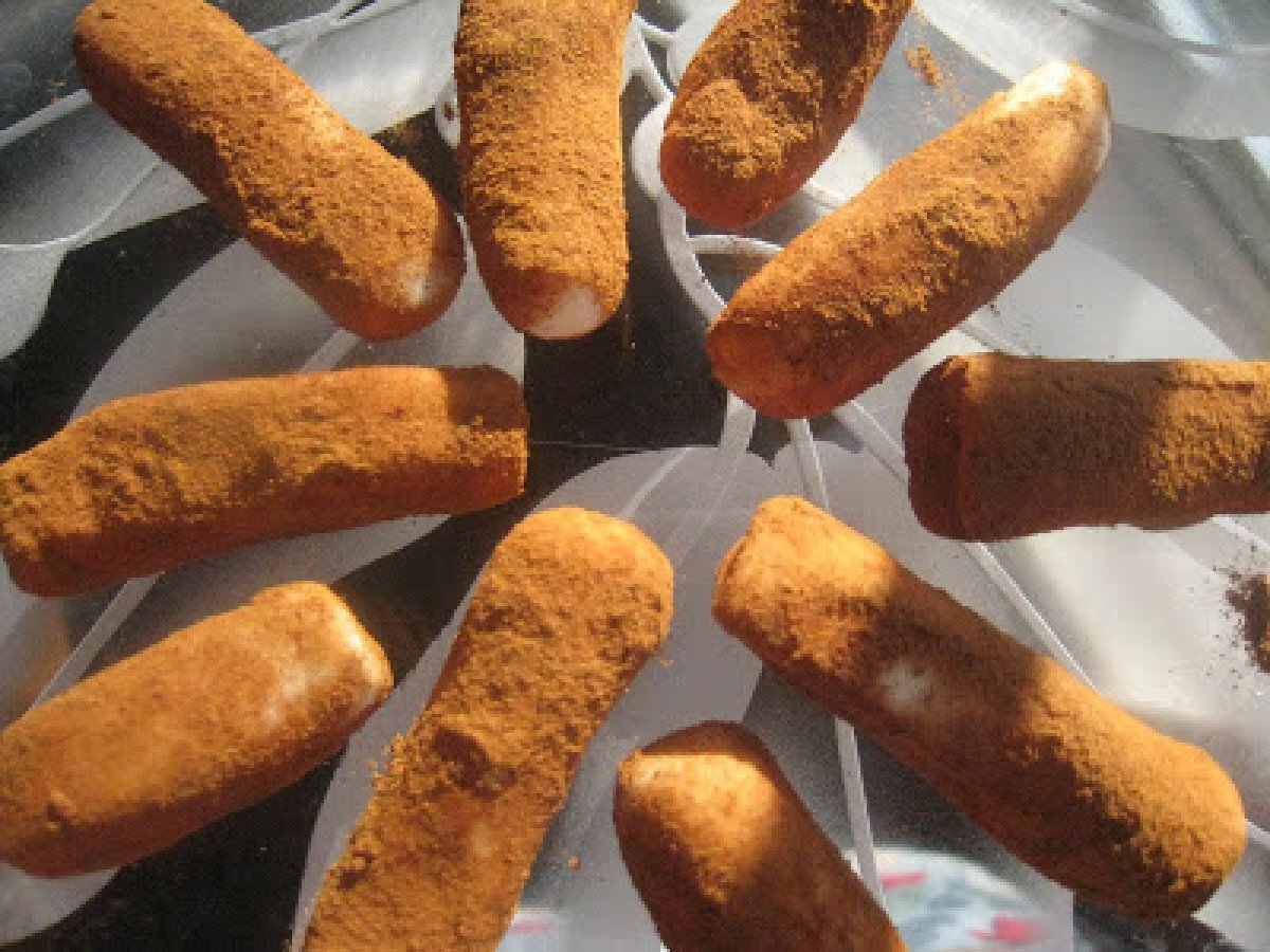 The Twelve Treats of Christmas: Cinnamon Logs - photo 2