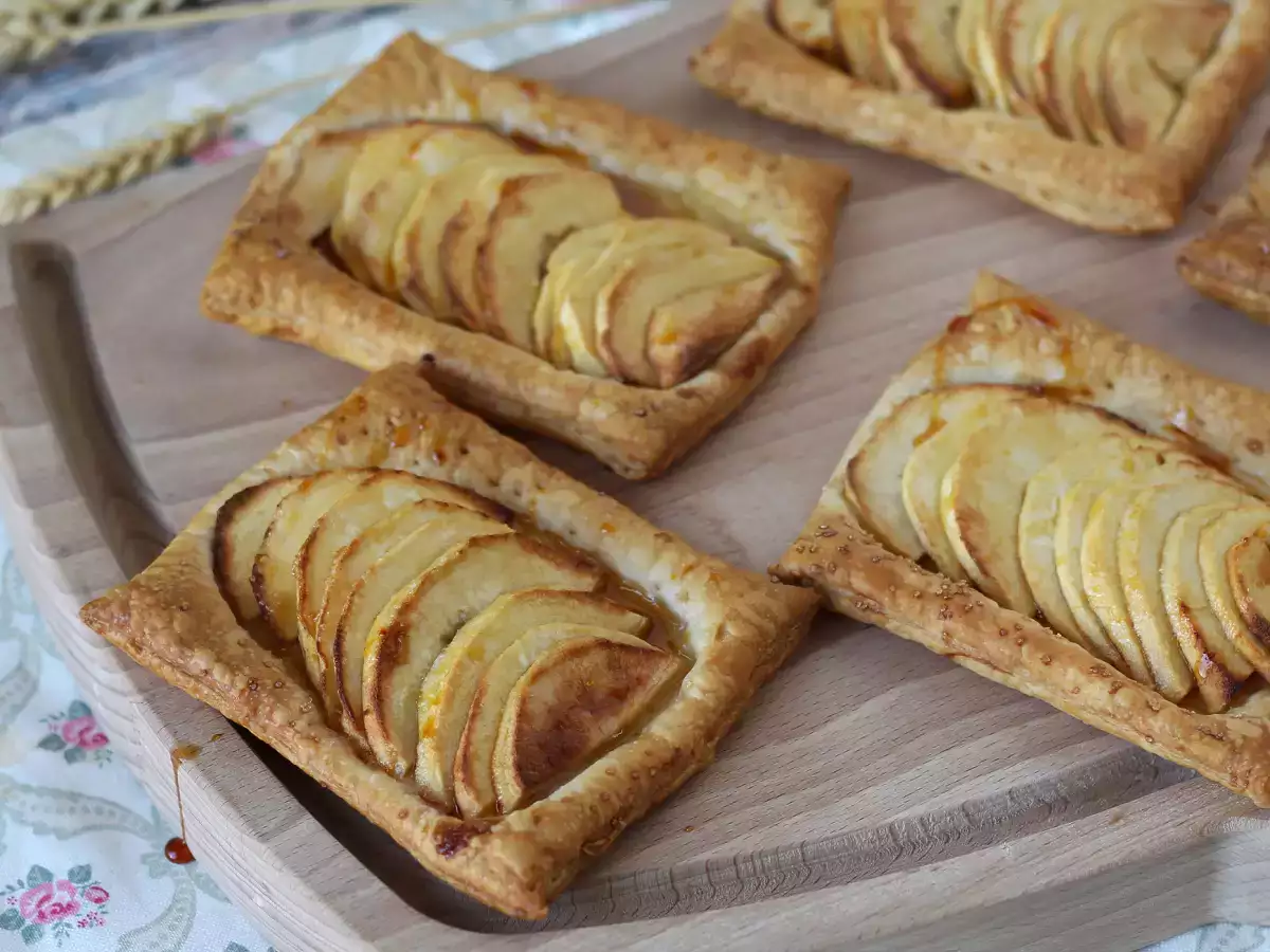 Thin Apple Tarts - photo 3