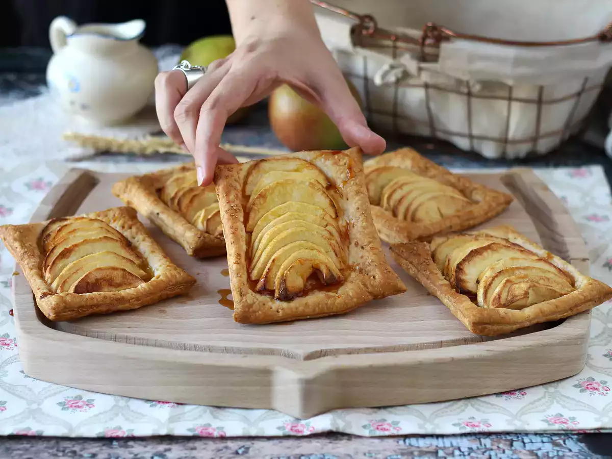 Thin Apple Tarts - photo 4