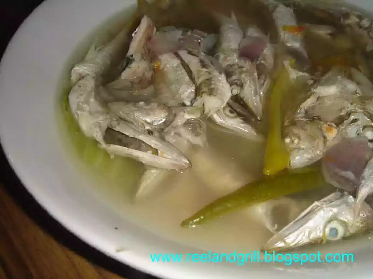 Tinowa or Tola - Tinolang Isda (Fish Stew in Lemon Grass, Tomatoes & Chilies) - photo 2