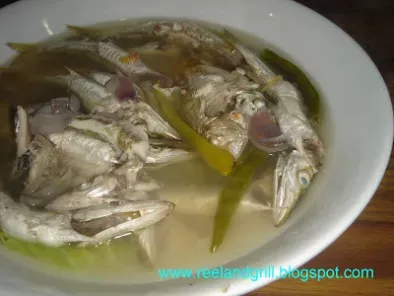 Tinowa or Tola - Tinolang Isda (Fish Stew in Lemon Grass, Tomatoes & Chilies)