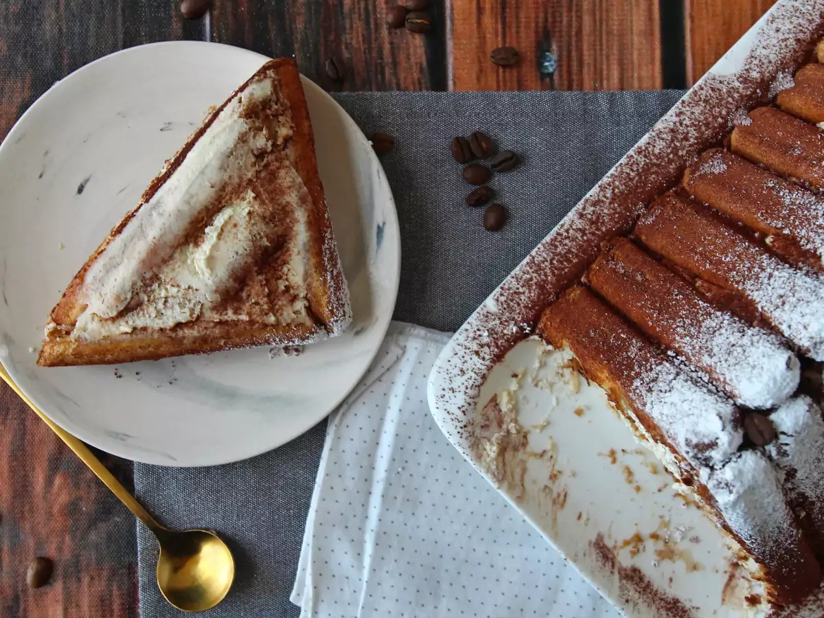 Tiramisu-Style Cabin-Shaped Yule Log Without a Mold, for Coffee Lovers - photo 4