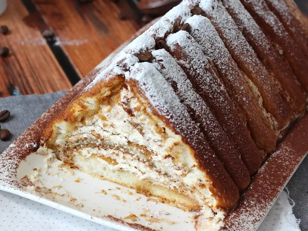 Tiramisu-Style Cabin-Shaped Yule Log Without a Mold, for Coffee Lovers - photo 5