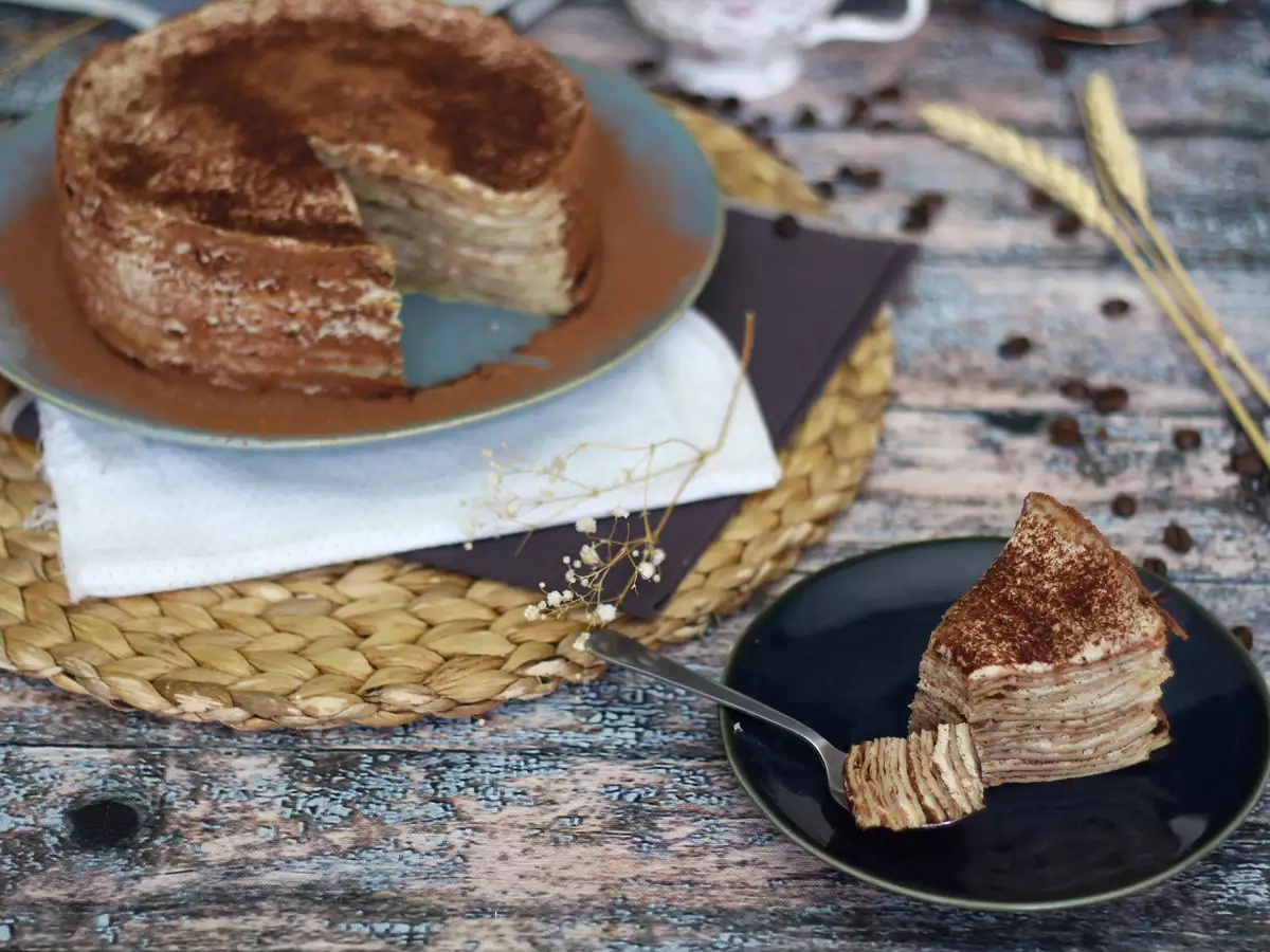Tiramisu-Style Coffee and Cocoa Crêpe Cake - photo 4