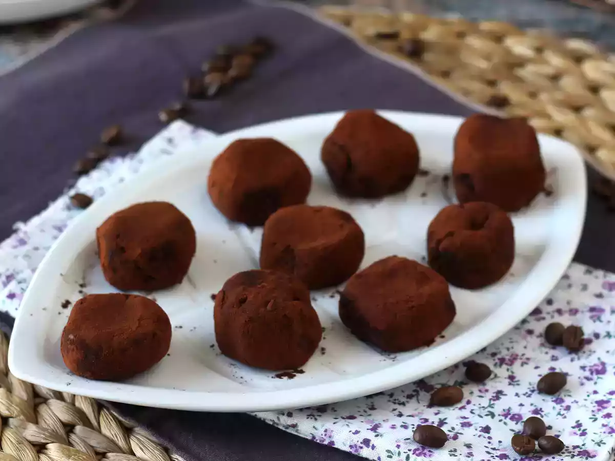 Tiramisu-style rochers, the italian dessert in mini portions perfect with coffee! - photo 3