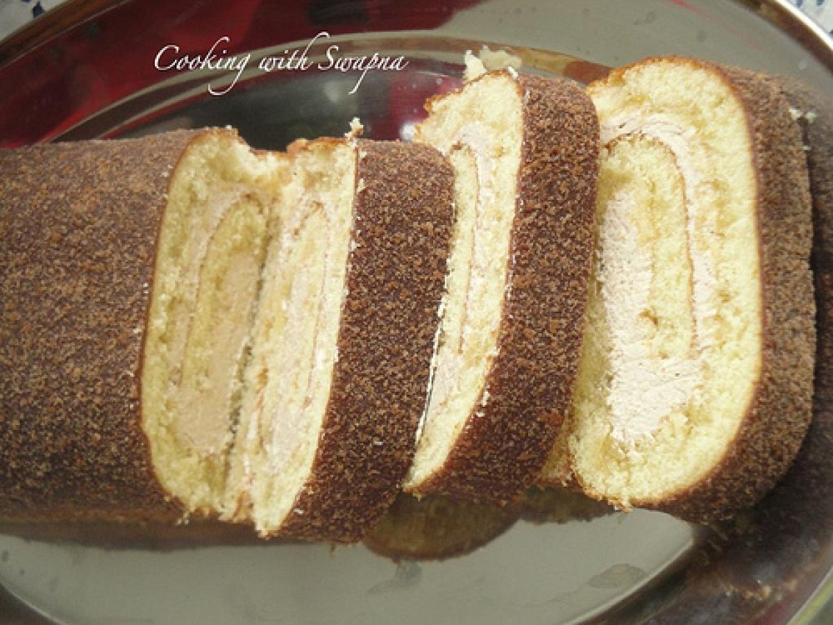 Tiramisu swiss roll - photo 3