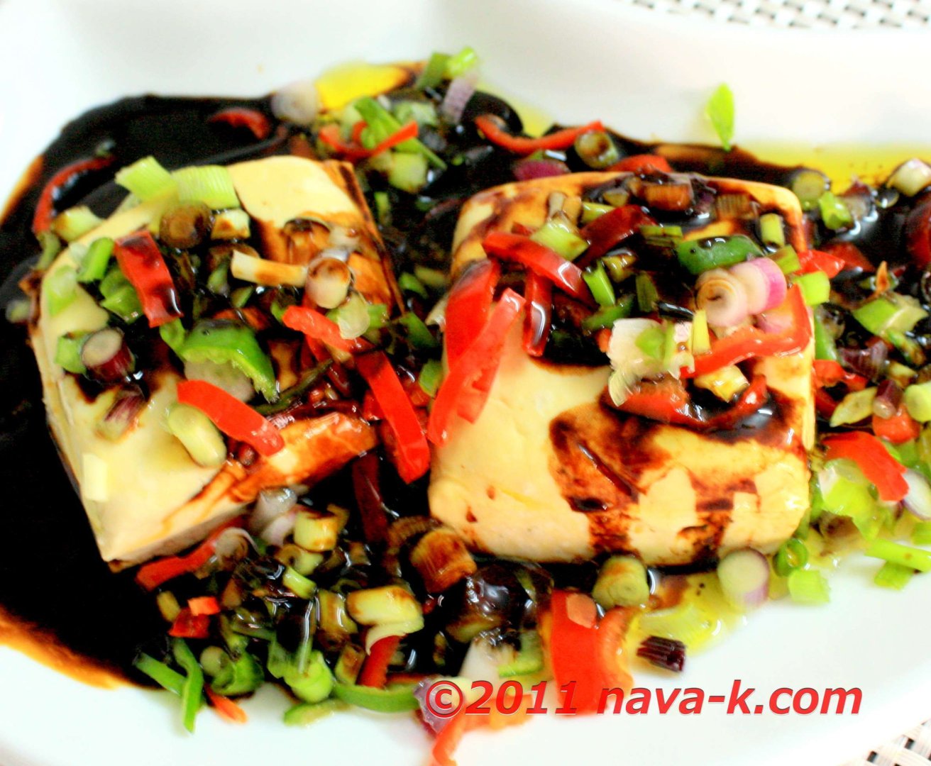 Tofu recipe in chilly soy sauce - easy and tasty dinner
