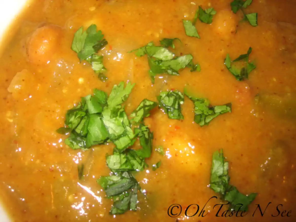 Tomatillo Peanut Kuzhambu