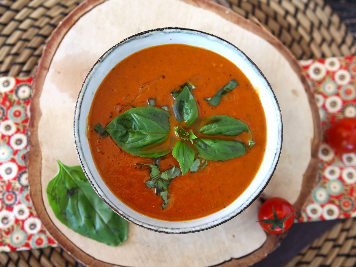 Tomato & basil soup - photo 3