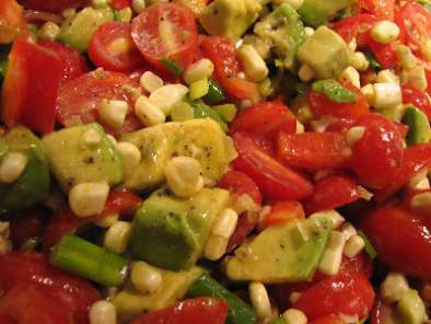 Tomato, corn, and avocado salad, Recipe Petitchef