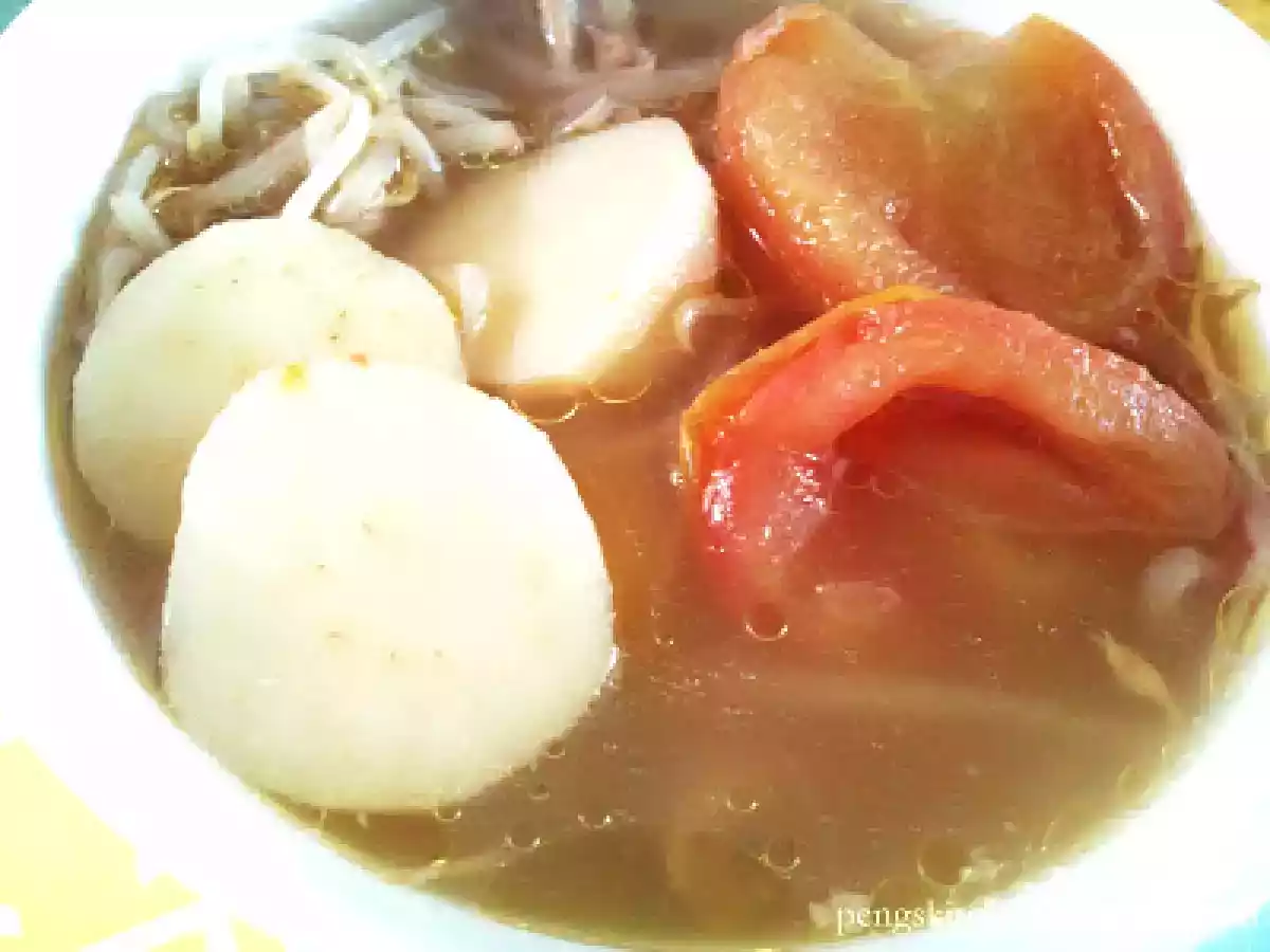 Tomato & Waterchestnut Soup