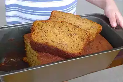 Banana cake recipe: is it cake or banana bread?