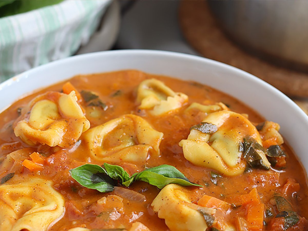 Tortellini soup - photo 4