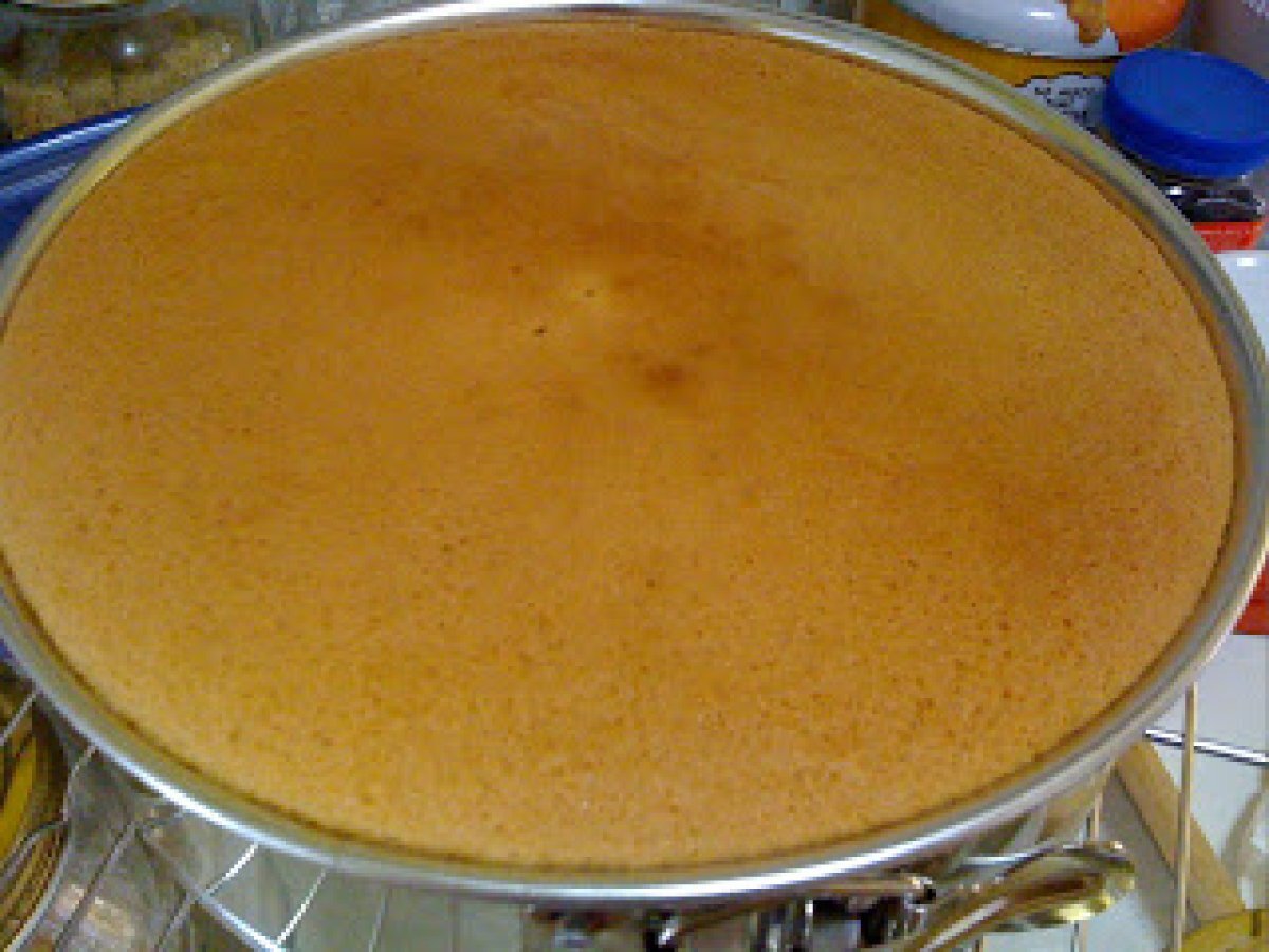 Traditional Sponge Cake - photo 8