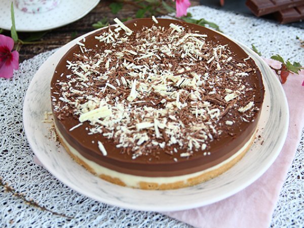 Triple chocolate tart - Video recipe