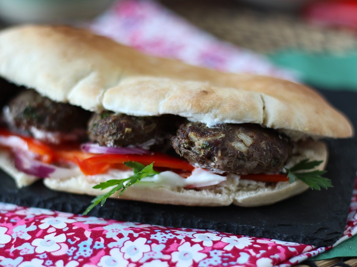 Turkish Köfte meatball sandwiches in kebab bread - photo 2