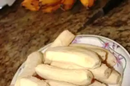 Tasty turon recipe (banana egg rolls) - easy homemade treat