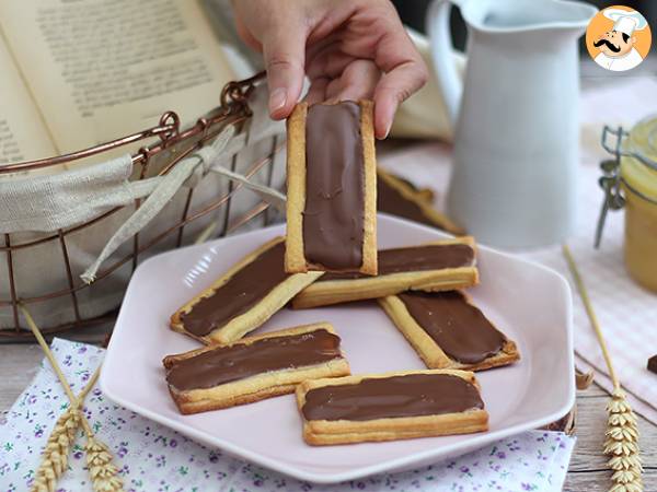 Twix caramel and milk chocolate cookies - photo 3