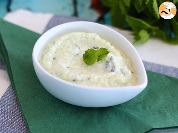 Tzatziki, the greek sauce with cucumber and yogurt - photo 2