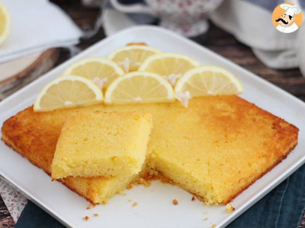 Unfailing lemon cake