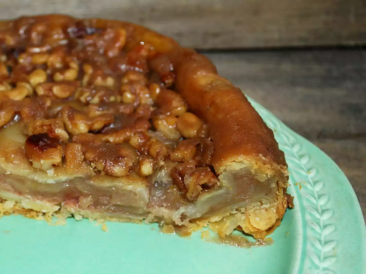 Upside-Down Apple Pie
