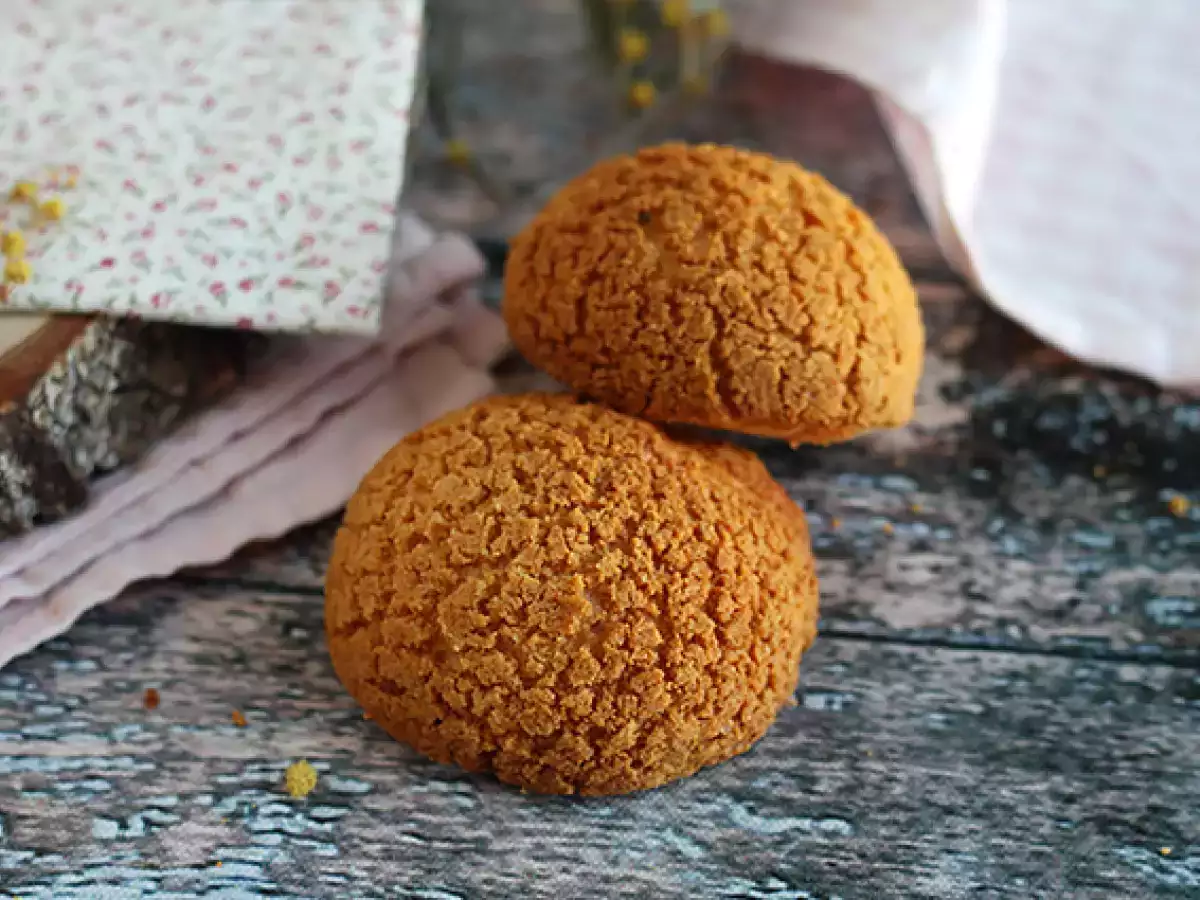 Vanilla cream puffs with craquelin topping - photo 6