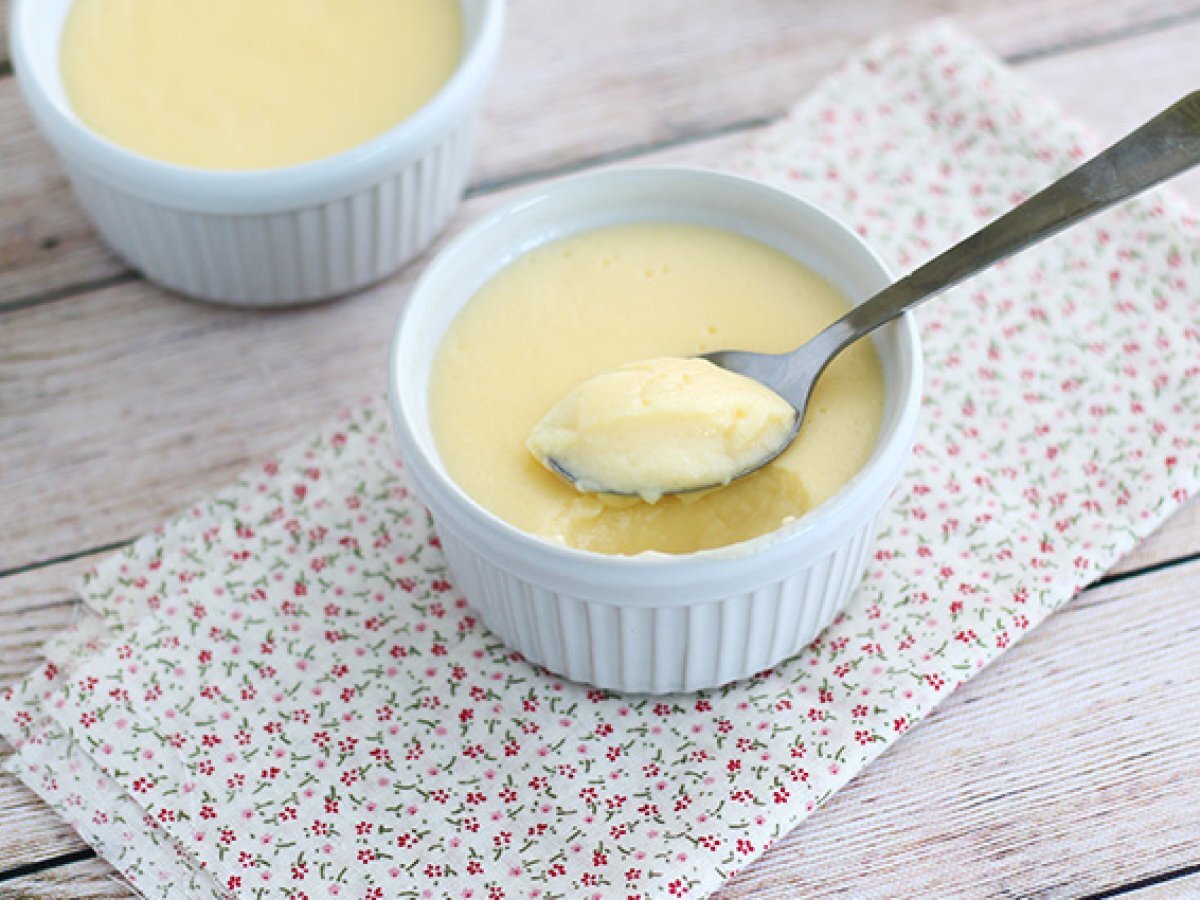 Vanilla custard, a quick and simple recipe Recipe Petitchef