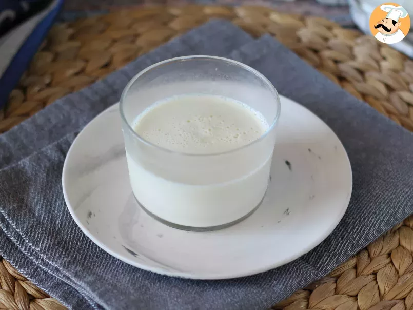 Vanilla panna cotta, the basic recipe for preparing this dessert at home, photo 1