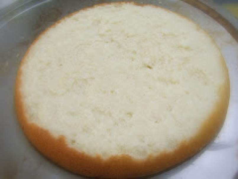 Vanilla sponge cake