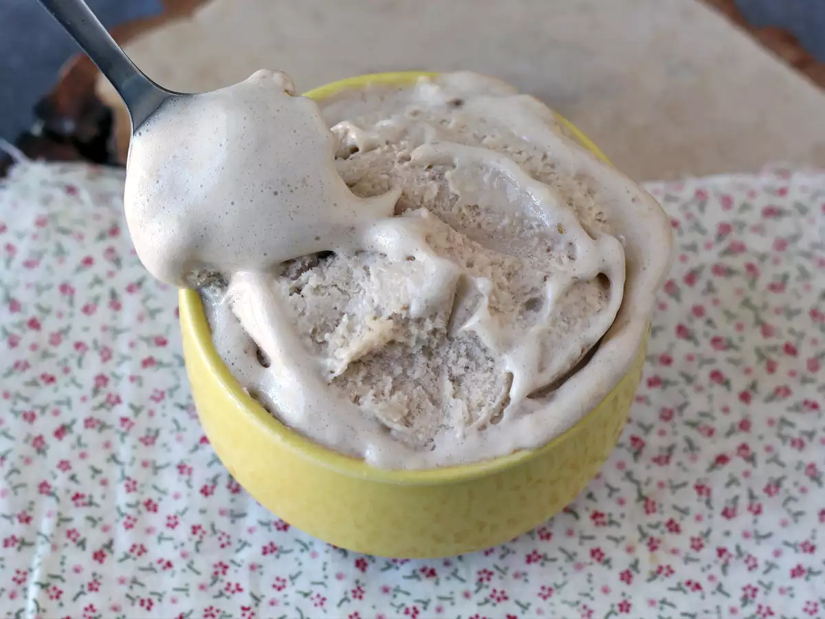 Vanilla whey ice cream: high-protein, quick, and made with just 3 ingredients! - photo 5