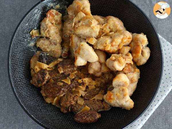 Veal sweetbreads with morel mushrooms - photo 2