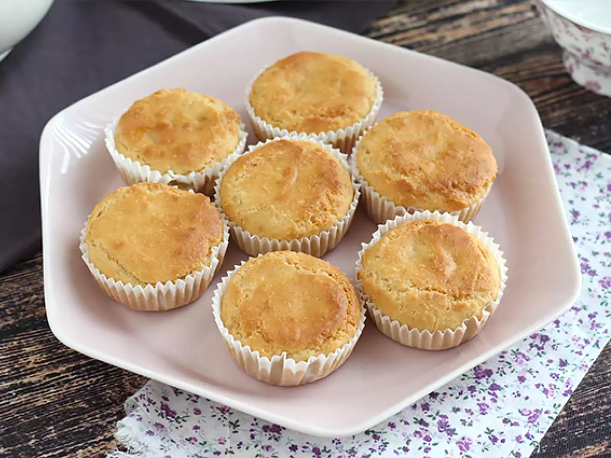 Vegan and gluten-free chocolate-filled muffins - photo 4