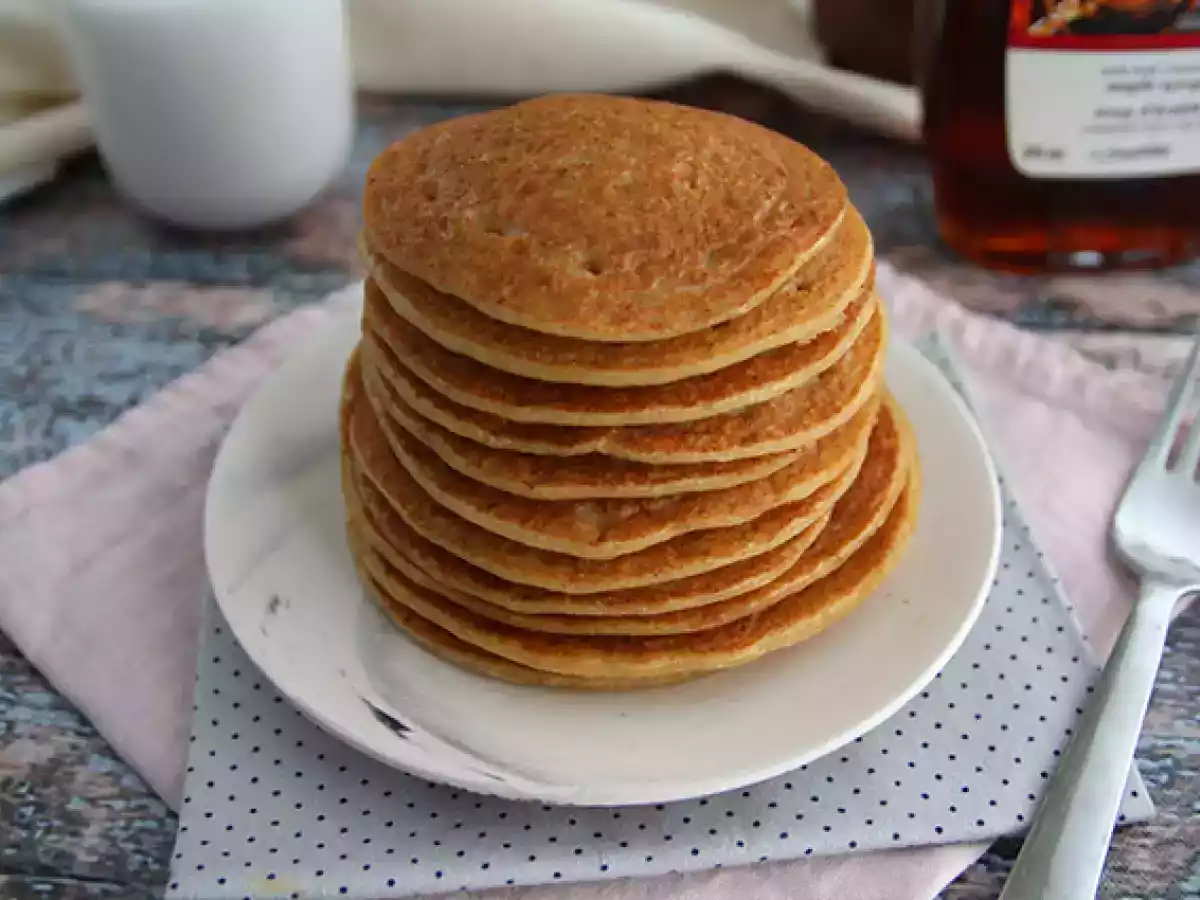 Vegan and gluten-free pancakes