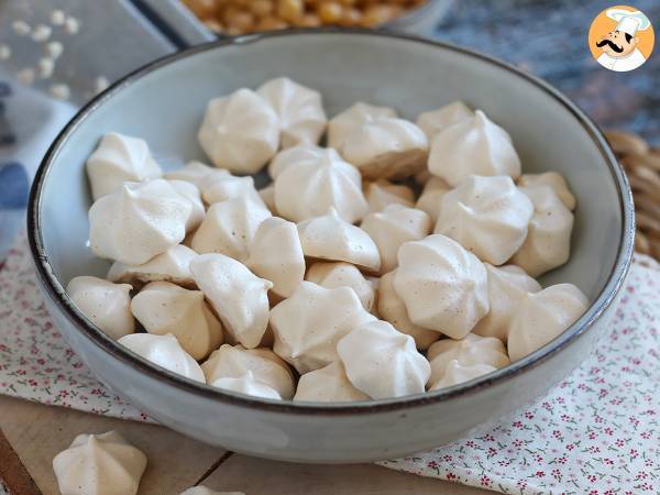 Vegan aquafaba meringues - photo 6