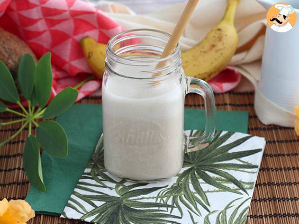 Vegan banana milkshake