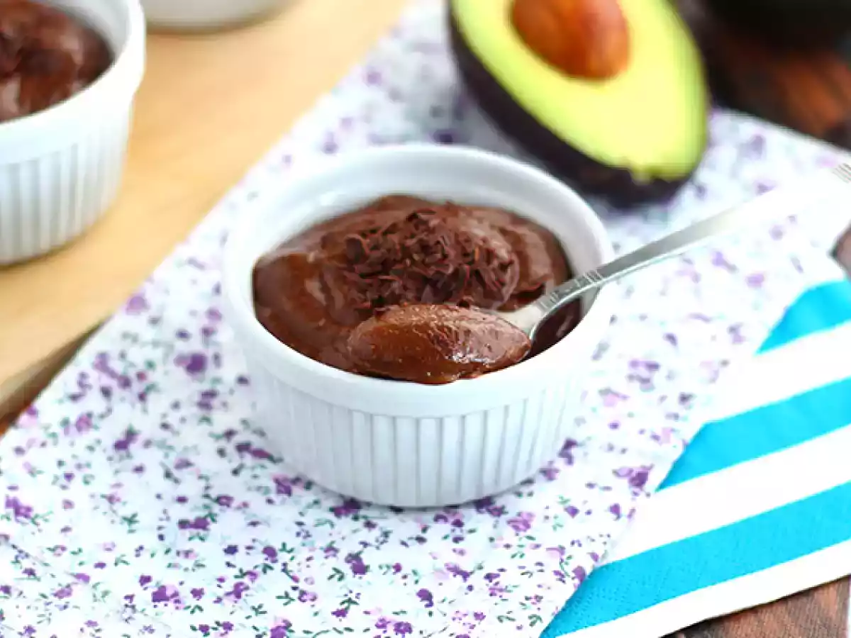 Vegan chocolate dessert cream - chocolate, banana, avocado - photo 3