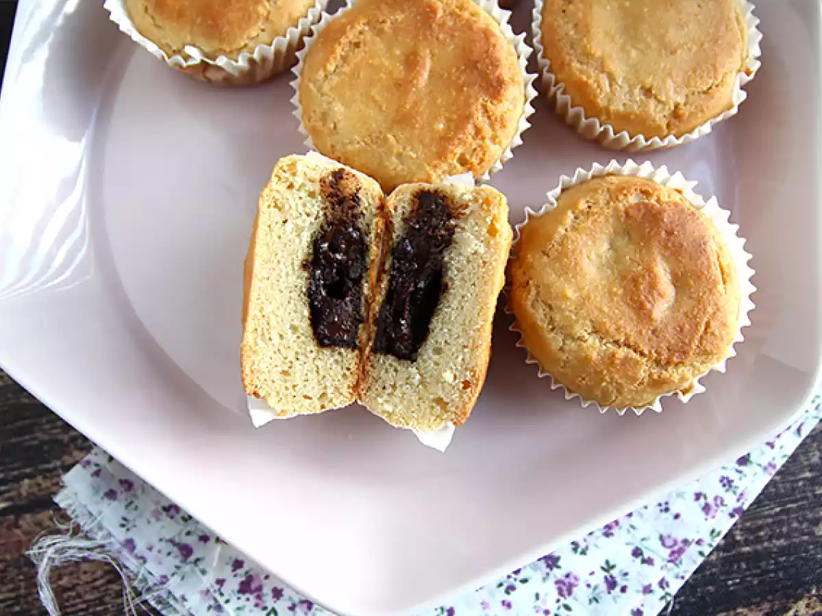 Vegan gluten-free chocolate-centered muffins - photo 2