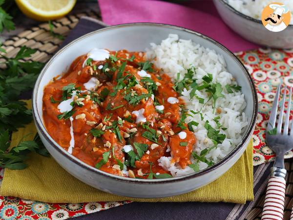 Vegan malai kofta: chickpea balls with tomato sauce