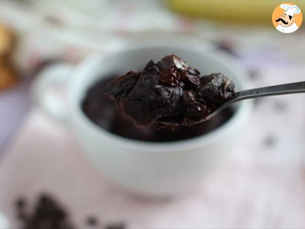 Vegan mug cake - chocolate and peanut butter in 1 minute - photo 3