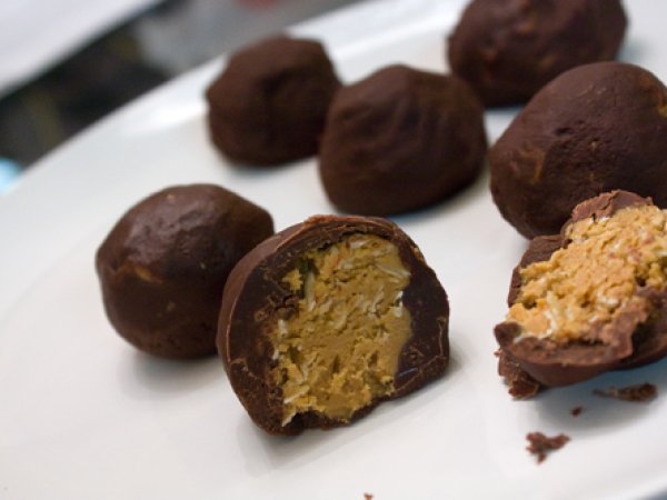 Vegan Peanut Butter Bon Bons