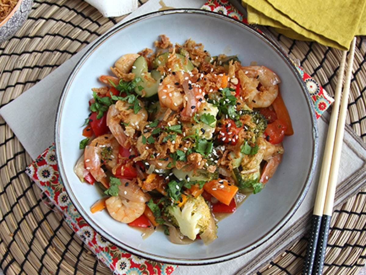 Vegetable and shrimps wok - photo 2