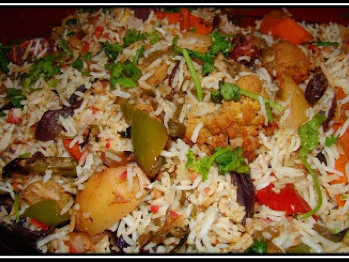 Vegetable Dum Biryani - photo 2