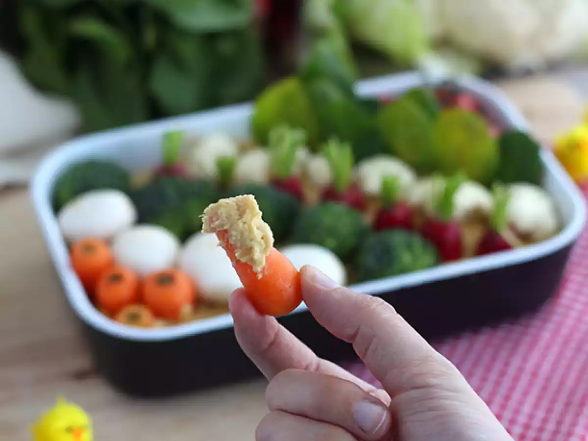 Vegetable garden for appetizers (hummus and baby vegetables) - photo 2