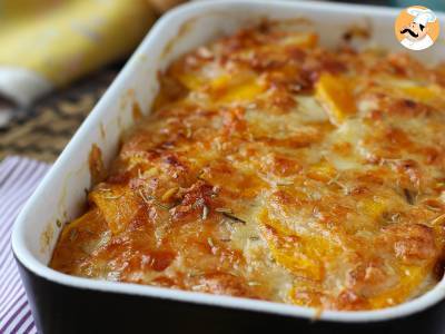 Vegetarian gratin with butternut squash, parmesan and mozzarella - Pumpkin parmigiana - photo 4