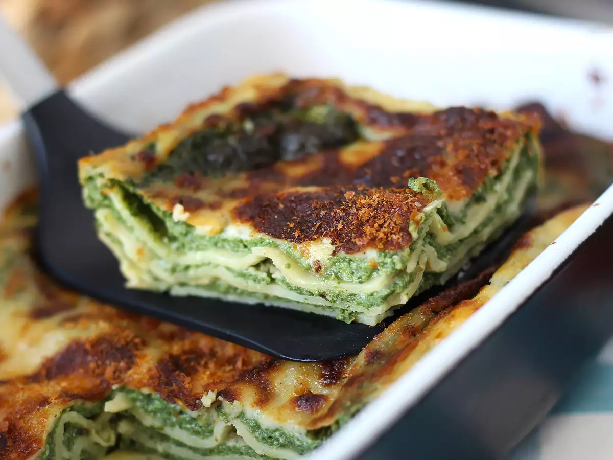 Vegetarian Lasagna with Spinach and Tofu Made in an Air Fryer