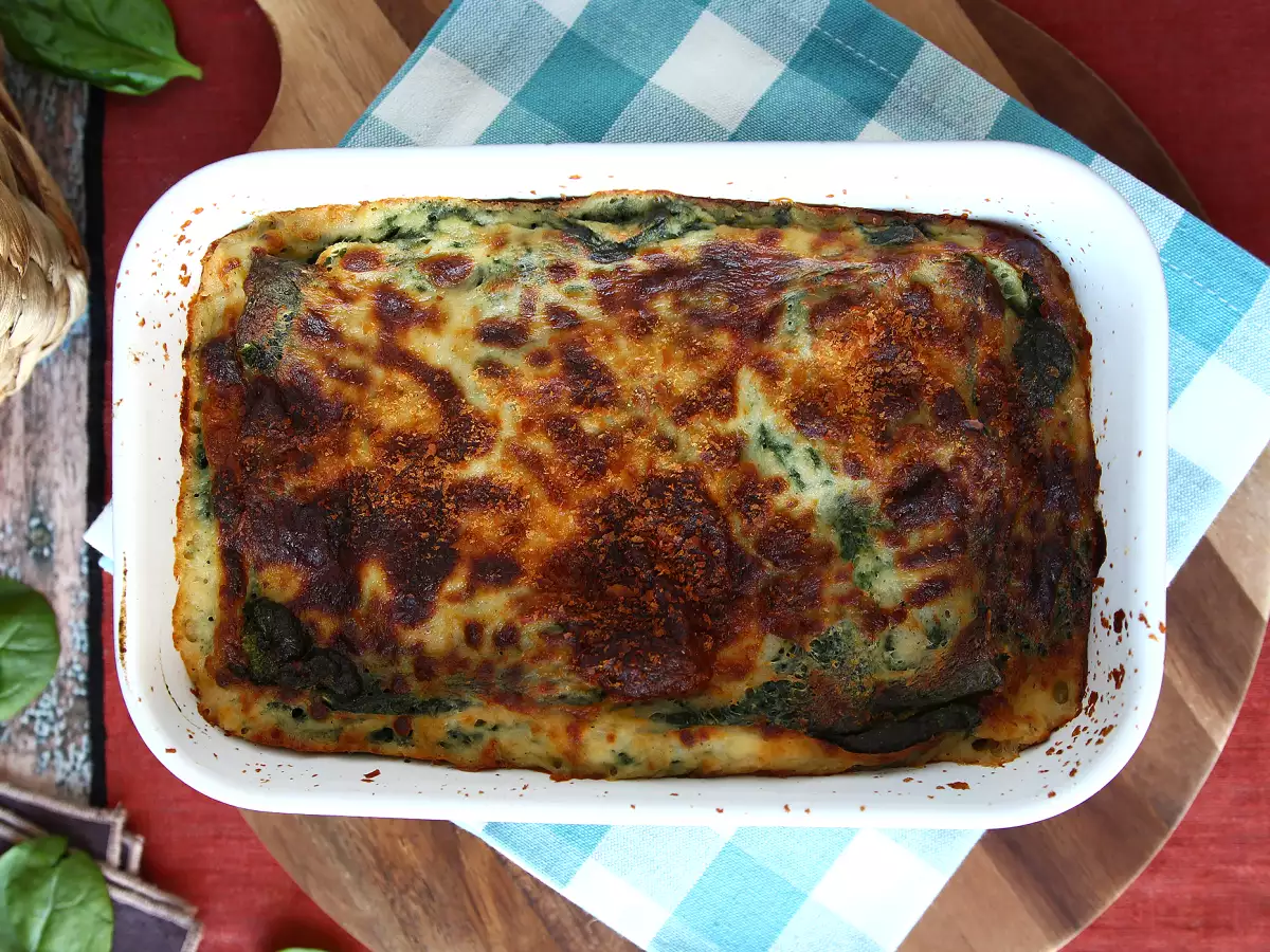 Vegetarian Lasagna with Spinach and Tofu Made in an Air Fryer - photo 2
