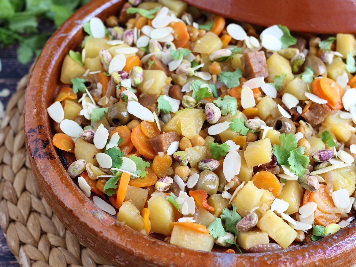 Vegetarian tagine with seitan - photo 2